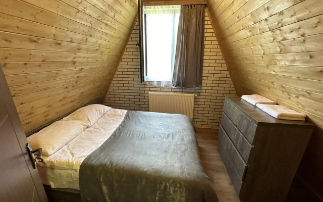 Guest rooms · Borjomi — photo 18