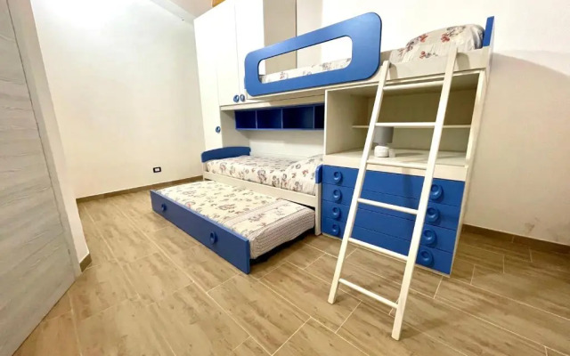 Villa Nunzia con piscina, sauna e idromassaggio.