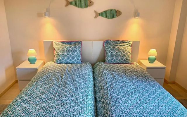 2303-Huge 2 Bedrooms Apt with Sea View