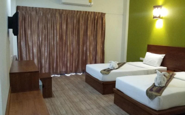 Phusakthan Resort(ภูสักธารรีสอร์ท นครนายก)