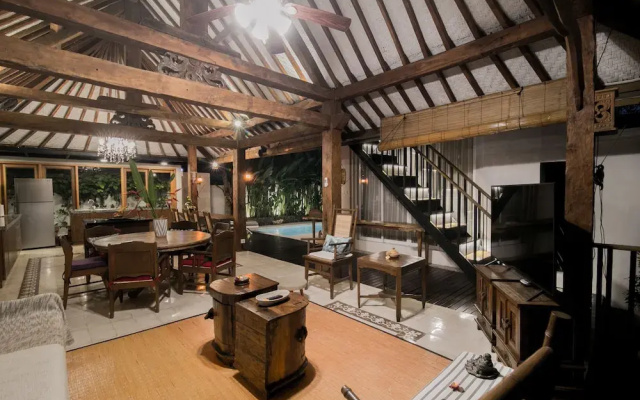 Villa D'Kali 999