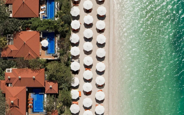 Anantara Residences - Beachfront - Private Beach and Lagoon Pool