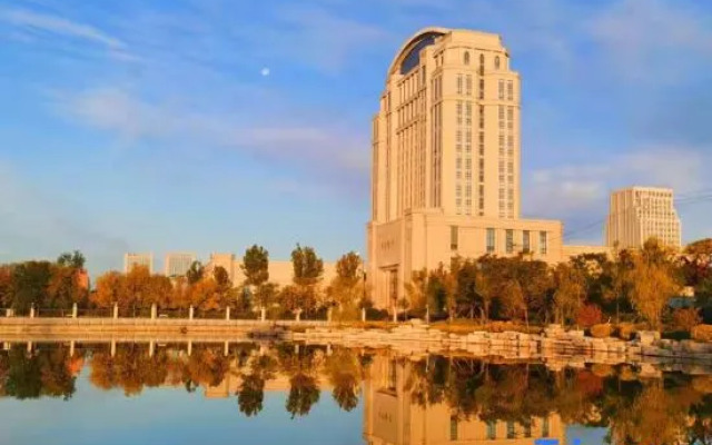 Dongying Hotel