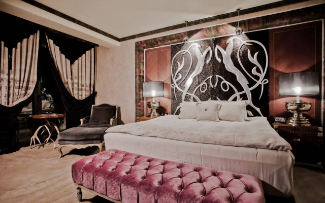 Royal Castle Design & SPA Hotel