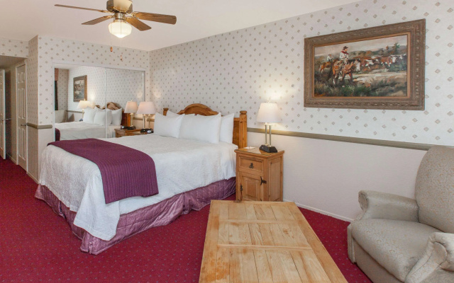 Days Inn by Wyndham Lebec