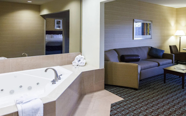 Fairfield Inn & Suites by Marriott Somerset
