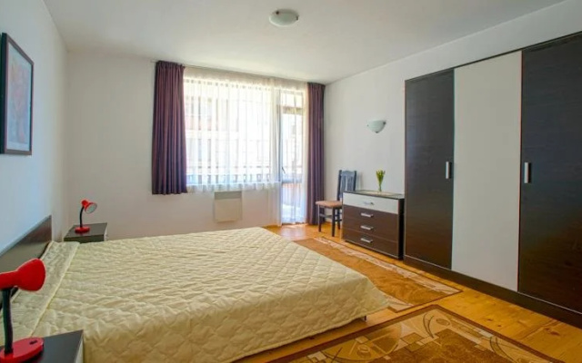 Apartments Hadzhiata