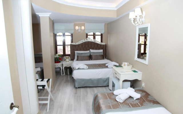 Kadi Konagi Thermal Hotel