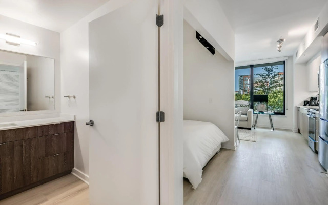 Global Luxury Suites at Capitol Hill