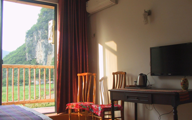 Yangshuo Puyueju Inn