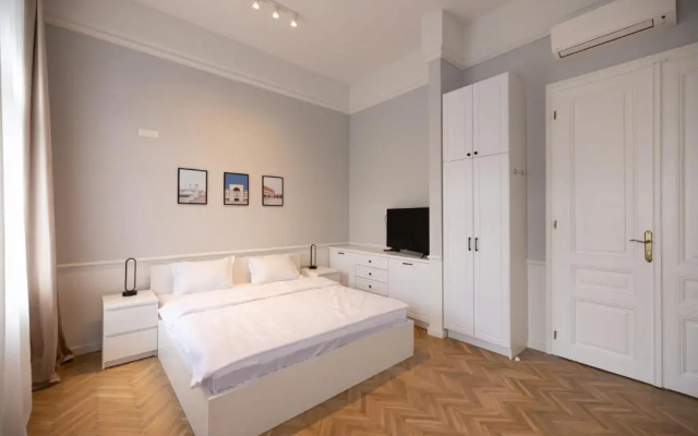 Carol Residence | powered by NEO