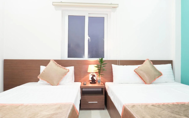 Hung Long Hostel