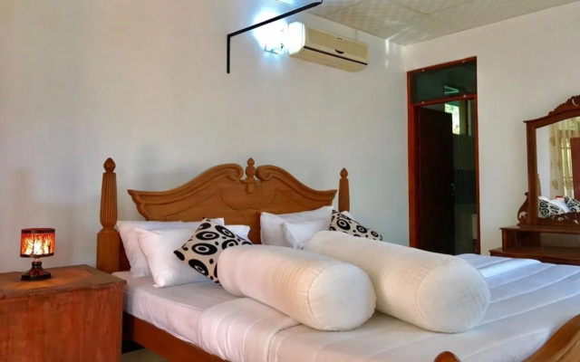 Bentota Dilu Villa