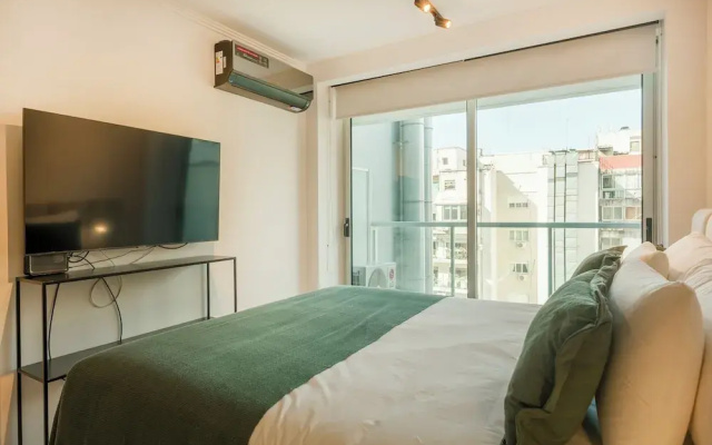 Incredible Studio Luxe Tower D902