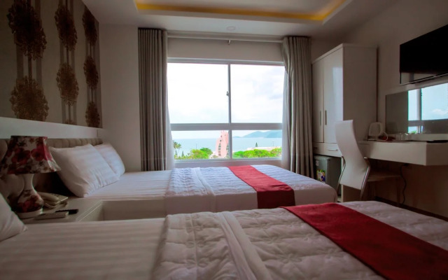 Ban Mai Hotel