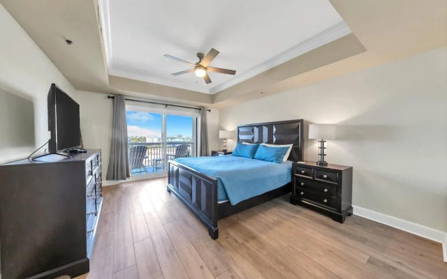 Harbor Landing 101b