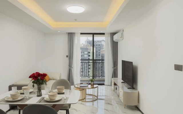 Pinnacle Moments Residence