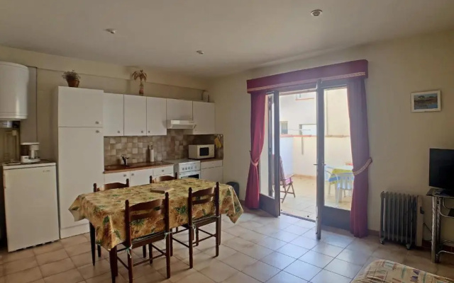 Appartement Saintes-Maries-de-la-Mer, 2 pièces, 4 personnes - FR-1-475-34