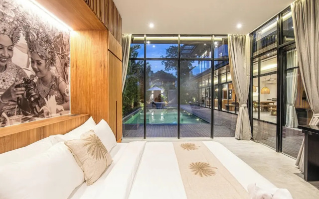 Elegant 6BR Canggu Villa Steps From the Ocean