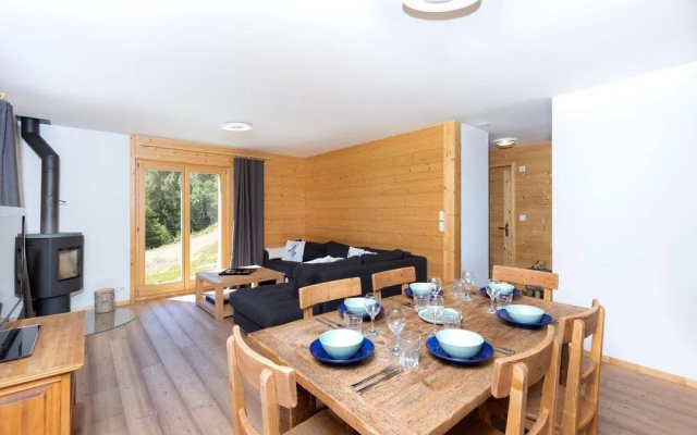 Chalet Le Cerf New Build Stylish Stay