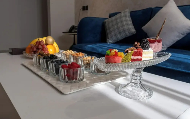 Lumian Hotel