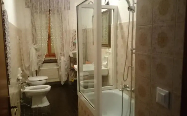 Silver Apartment