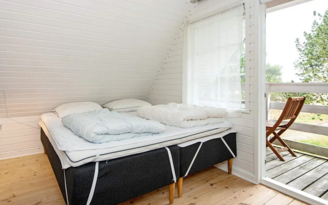 6 Person Holiday Home in Romo