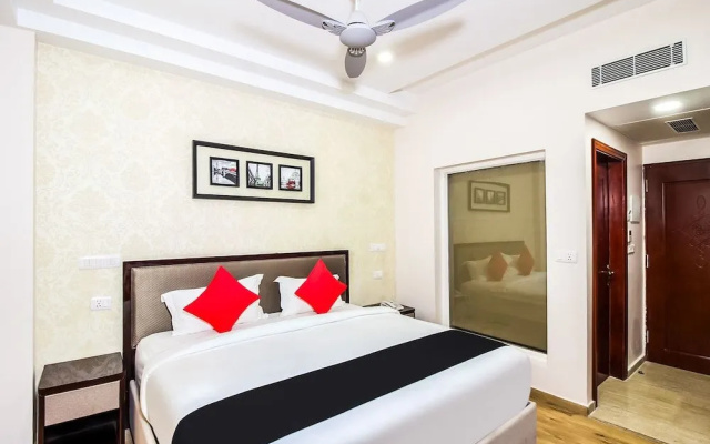 Capital O 37152 Naveen Continental