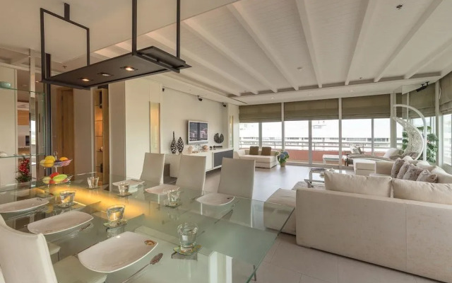 Hua Hin Luxury Condo by Passionata