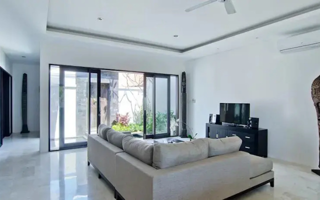 Villa Karo