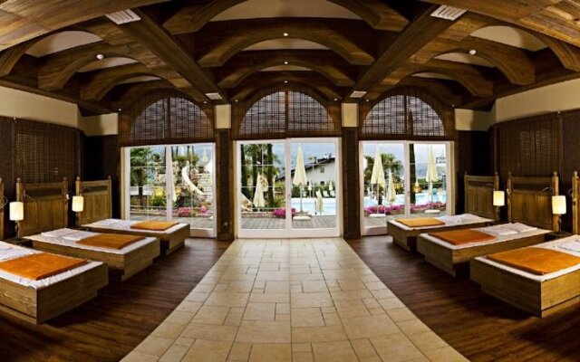 Dolce Vita Hotel Preidlhof Натурно вид на фасад