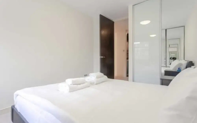 Incredible, Modern Apartment in South Kensington