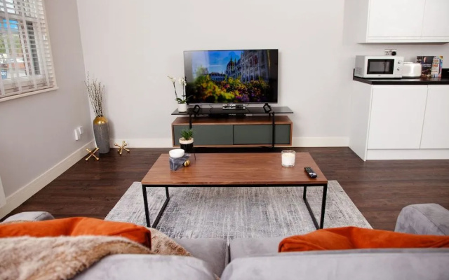 High Life Luxury Serviced Apartments
