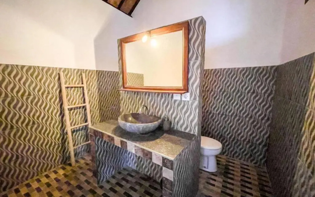 Enak Bungalow