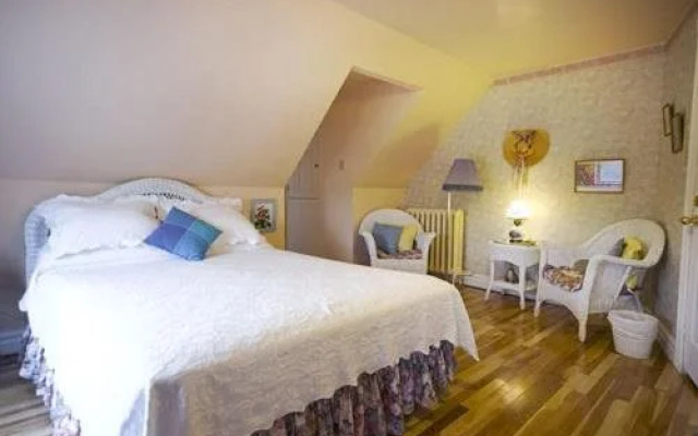 Cranberry Cove Inn