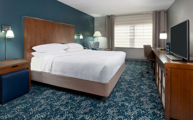 Four Points by Sheraton Huntsville Airport