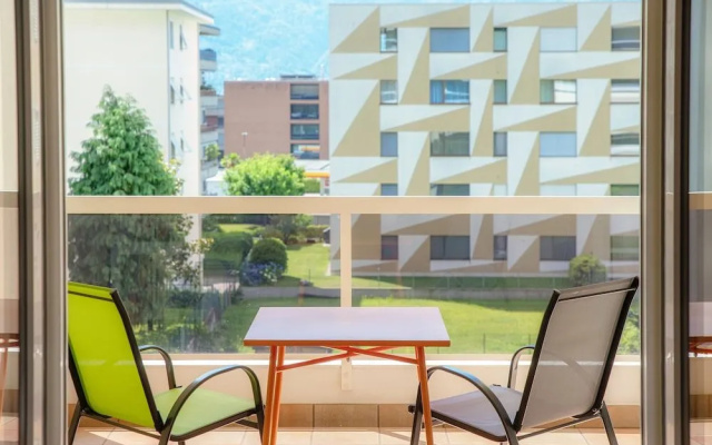 Minusio Apartment