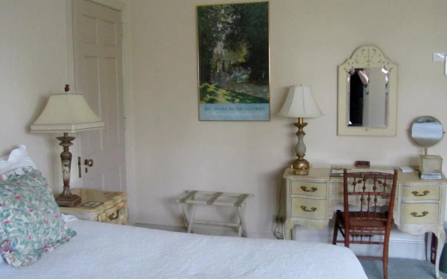Great Oak Manor