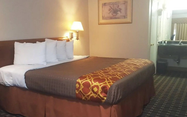 Best Budget Inn Anaheim