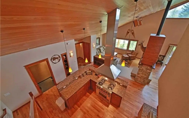 Ponderosa Penthouse - 3BR Penthouse - LLH 63786