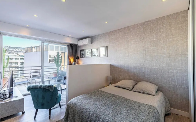 Magnificent Studio in the Center of Cannes / Terrace - 30m2