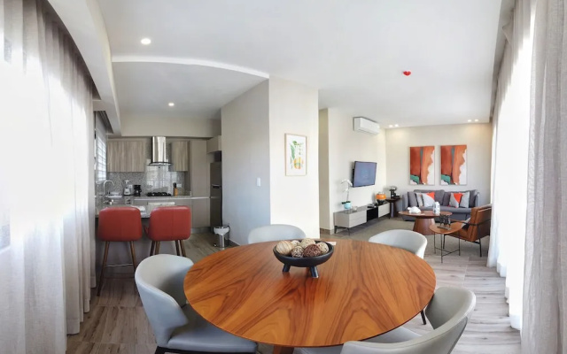Regatta Living Hotel