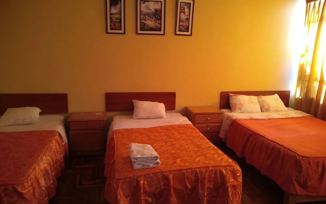 Hostal Wayki