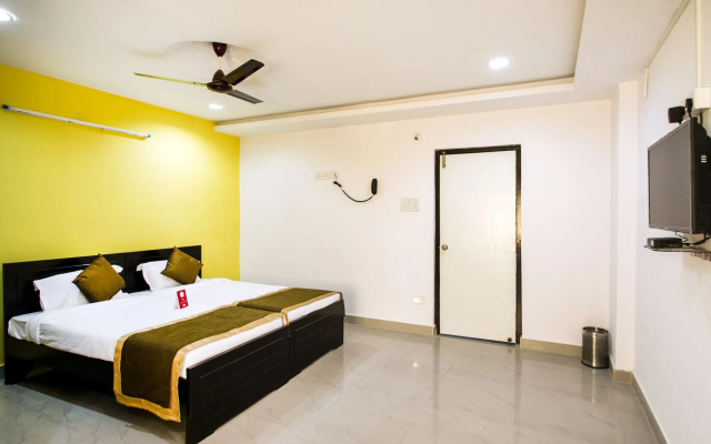 OYO Flagship 463 Banjara Hills