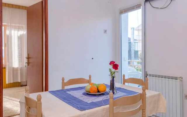Apartments Srhoj