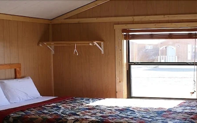 Oasis Lodge