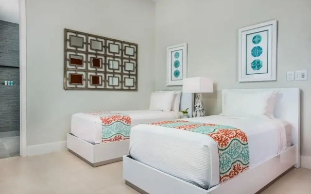 Turquoise Villa