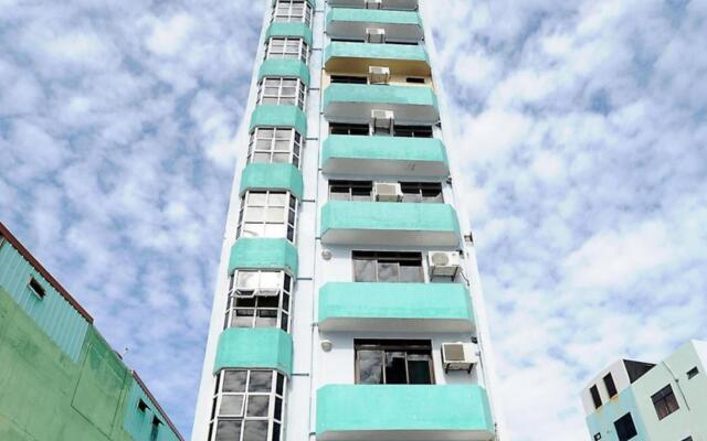 Отель Luckyhiya Hotel Мальдивы, Северный атолл Мале - отзывы, цены и фото номеров - забронировать отель Luckyhiya Hotel онлайн вид на фасад