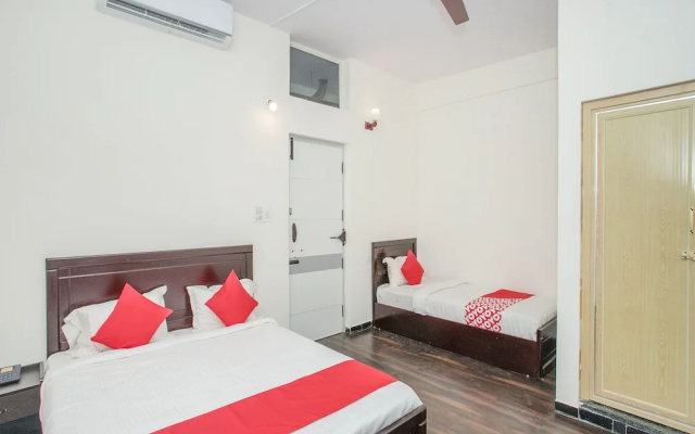 OYO 14430 Sunshine Grand