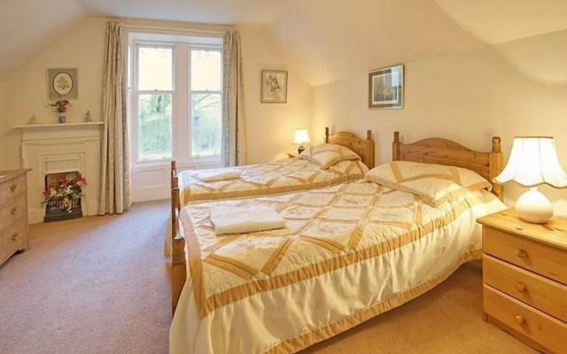 Orroland Lodge